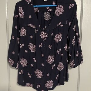 Skies Are Blue 3/4 Sleeve Pleated Blouse in Blue